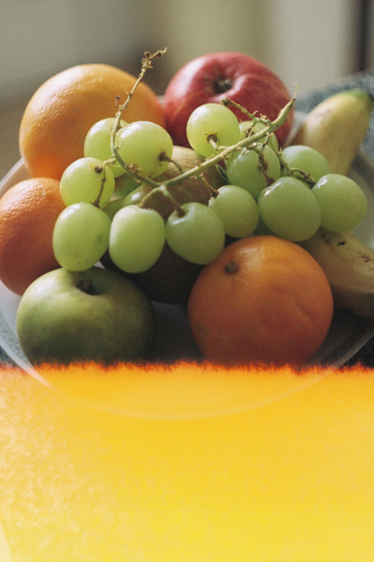 A bowl of whole fruit