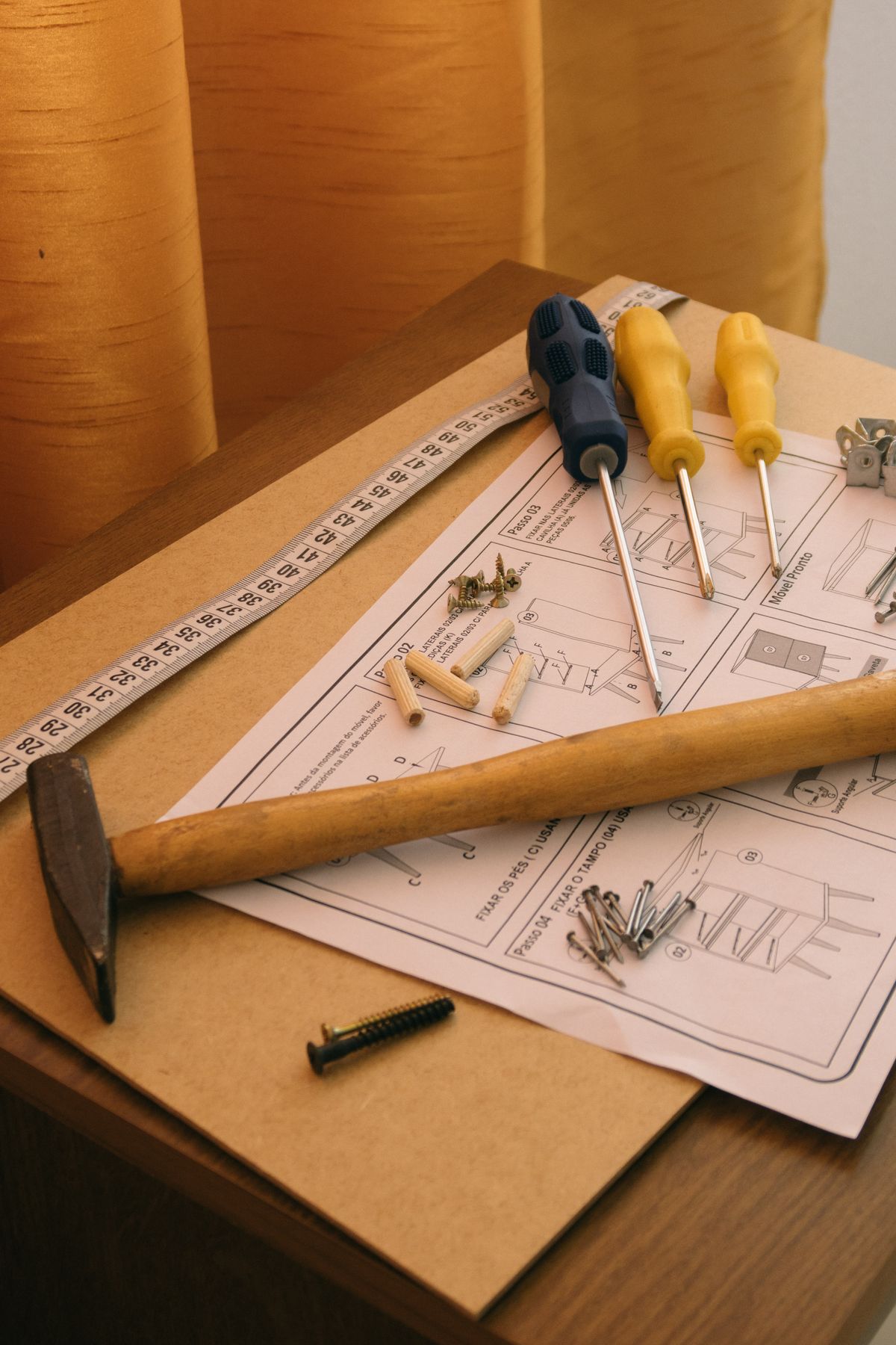 Tools and furniture assembly instructions