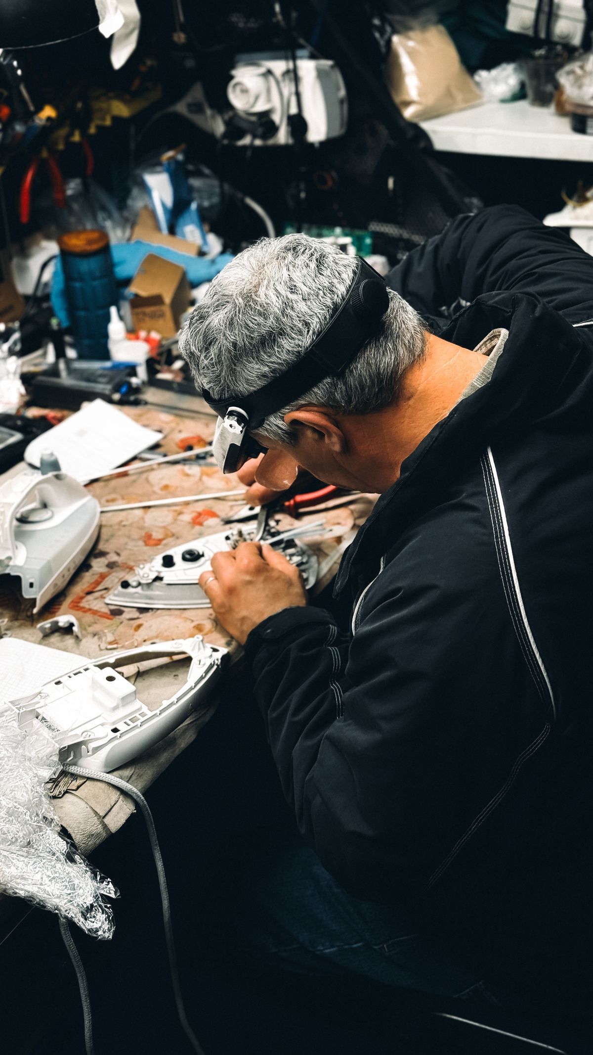 Repairing an electronic device