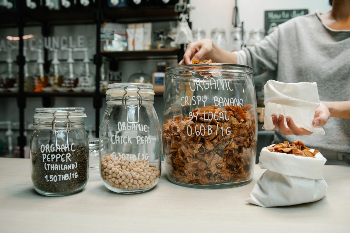 Bulk goods in a refill store